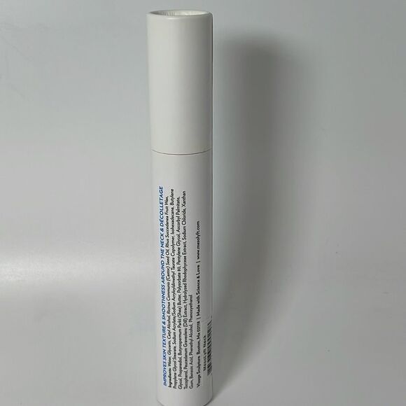 NIB Mesolyft Neck Micro-Needle Skincare Technology Neck & Decolletage Repair - Picture 4 of 4
